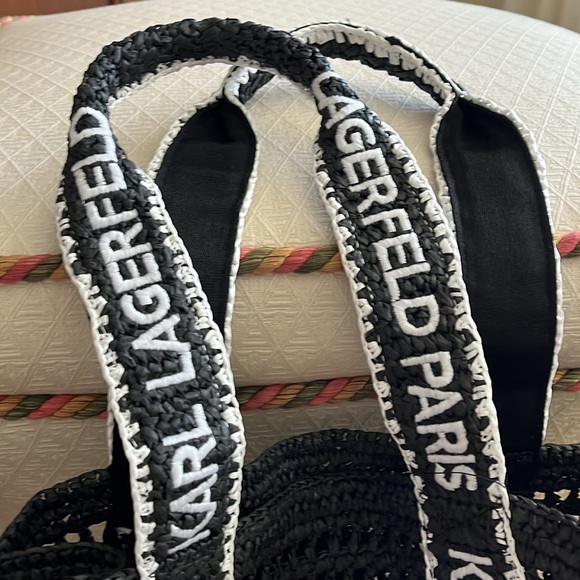 Karl Lagerfeld Paris Antivibes Straw Logo Strap Tote EUC - Picture 8 of 15